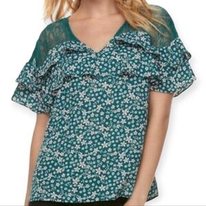 Candie's Green and Lace Floral Top sz L
